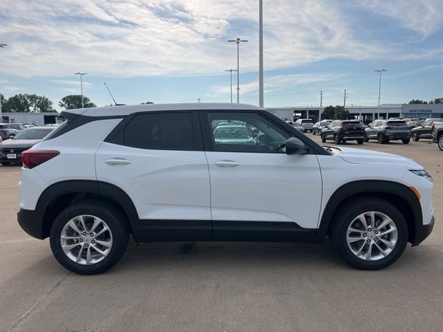 new 2026 Chevrolet TrailBlazer car, priced at $23,999