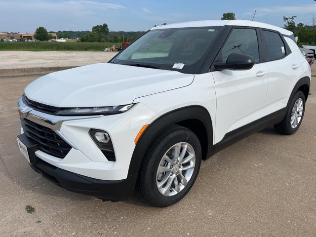 new 2026 Chevrolet TrailBlazer car, priced at $23,999