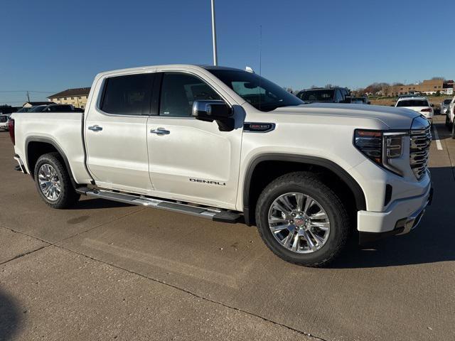 new 2025 GMC Sierra 1500 car, priced at $71,916