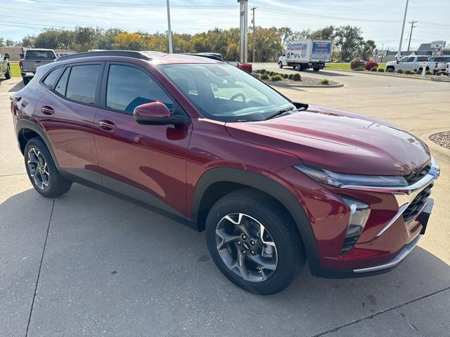 new 2025 Chevrolet Trax car, priced at $24,510