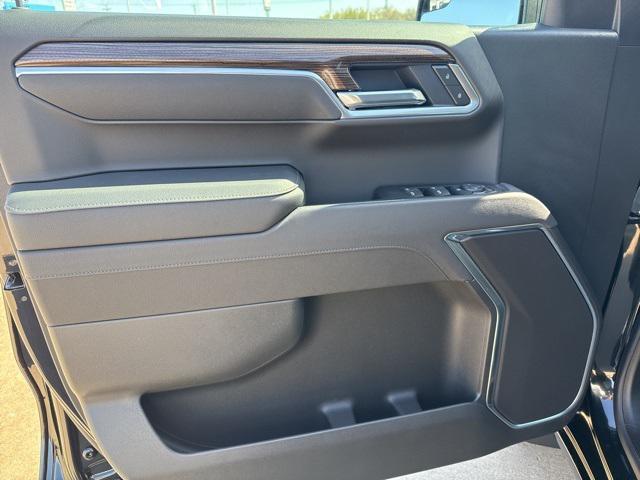 new 2025 Chevrolet Silverado 1500 car, priced at $41,999
