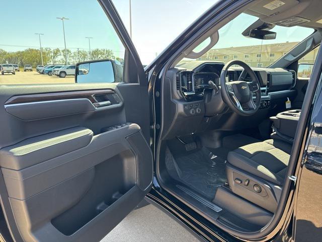 new 2025 Chevrolet Silverado 1500 car, priced at $41,999