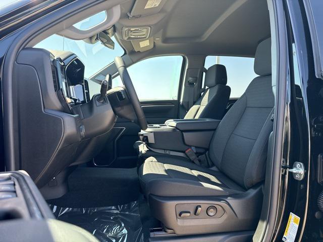 new 2025 Chevrolet Silverado 1500 car, priced at $41,999