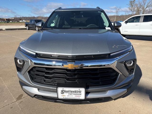 new 2025 Chevrolet TrailBlazer car, priced at $26,735