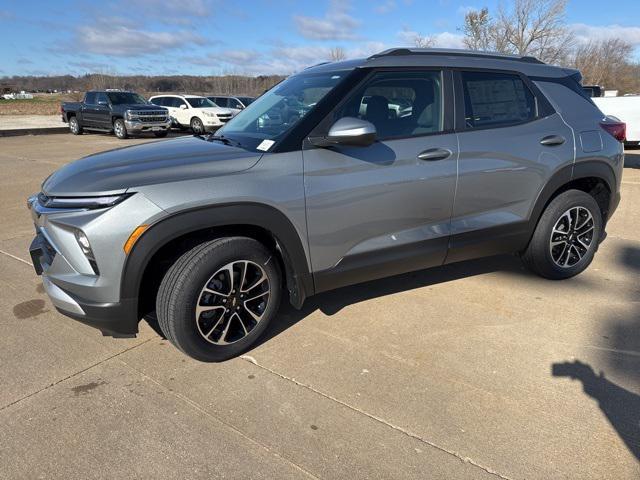 new 2025 Chevrolet TrailBlazer car, priced at $26,735