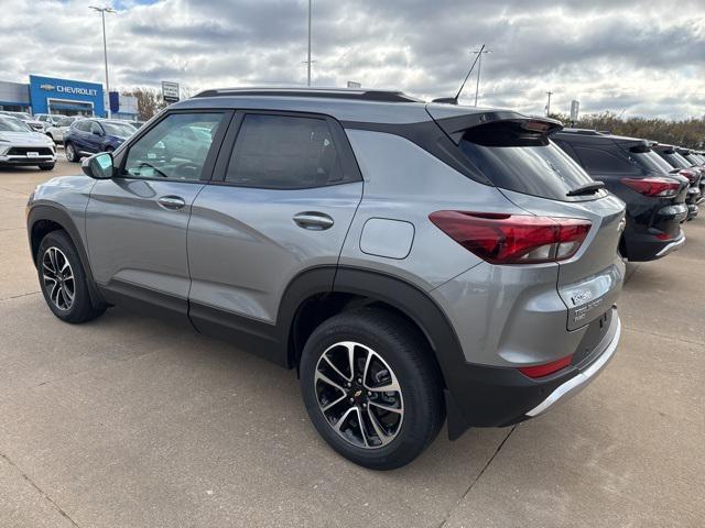 new 2025 Chevrolet TrailBlazer car, priced at $26,735