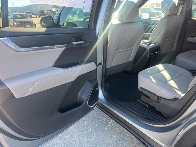 new 2026 GMC Acadia car, priced at $49,069