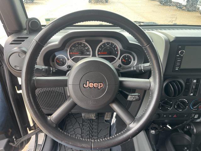 used 2009 Jeep Wrangler Unlimited car, priced at $13,415