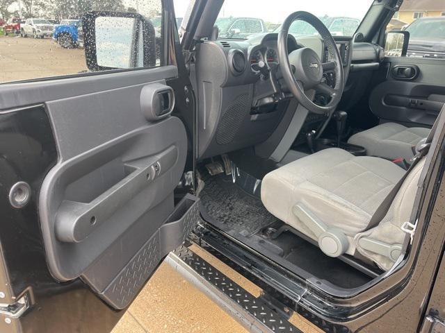 used 2009 Jeep Wrangler Unlimited car, priced at $13,415