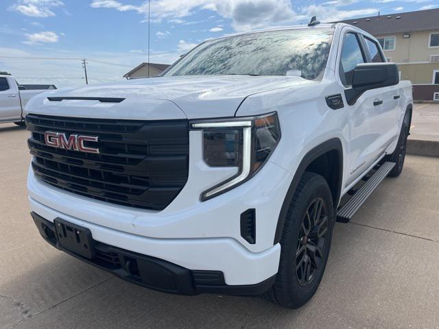 new 2025 GMC Sierra 1500 car, priced at $47,015