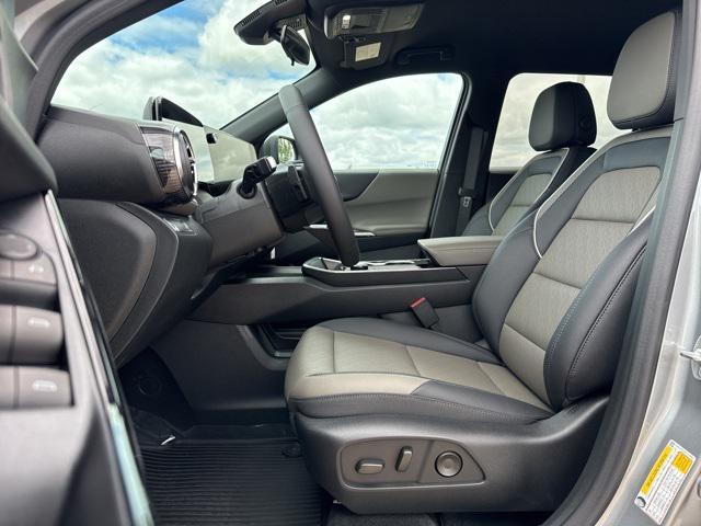 new 2026 Chevrolet Equinox car, priced at $31,270