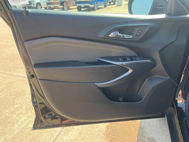 new 2025 Chevrolet Trax car, priced at $25,739