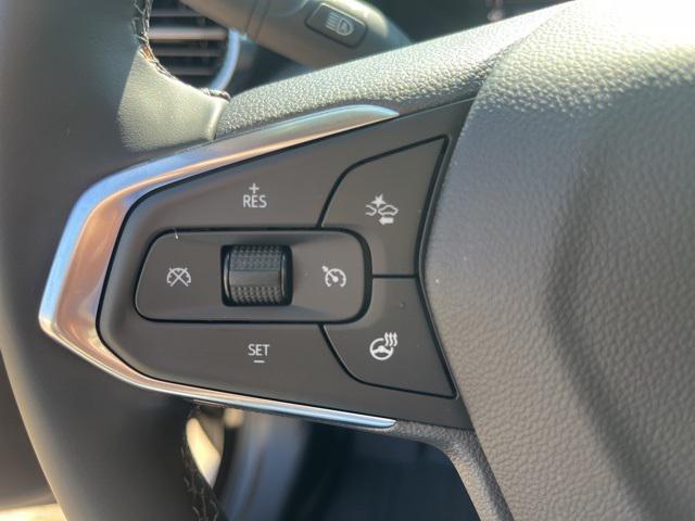 new 2025 Chevrolet Trax car, priced at $25,739