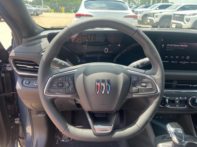 new 2025 Buick Envista car, priced at $23,999