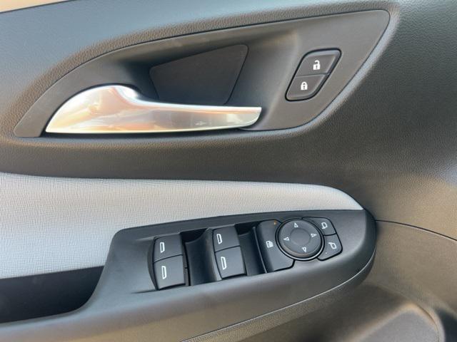 new 2025 Buick Envista car, priced at $23,999