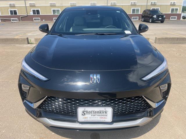 new 2025 Buick Envista car, priced at $27,771