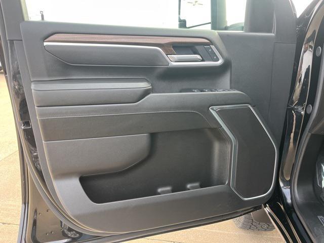 used 2025 Chevrolet Silverado 2500 car, priced at $58,919