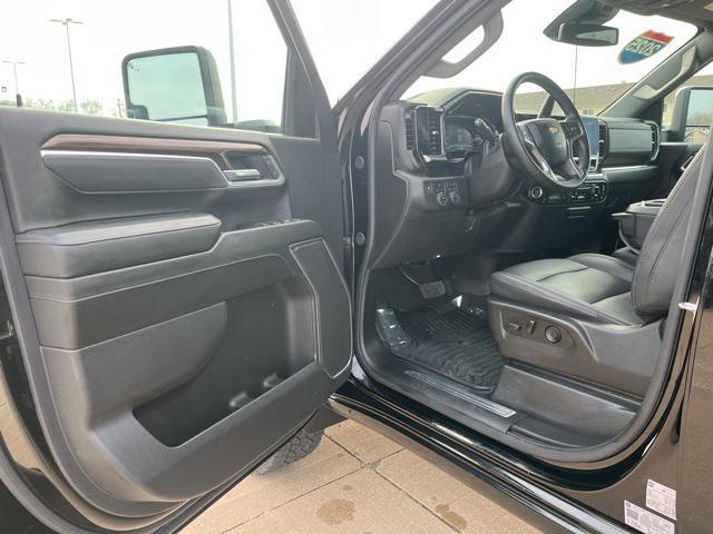 used 2025 Chevrolet Silverado 2500 car, priced at $58,919