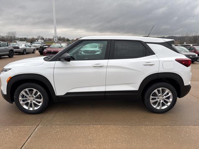 new 2025 Chevrolet TrailBlazer car, priced at $24,670