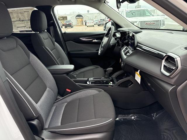 new 2025 Chevrolet TrailBlazer car, priced at $24,670