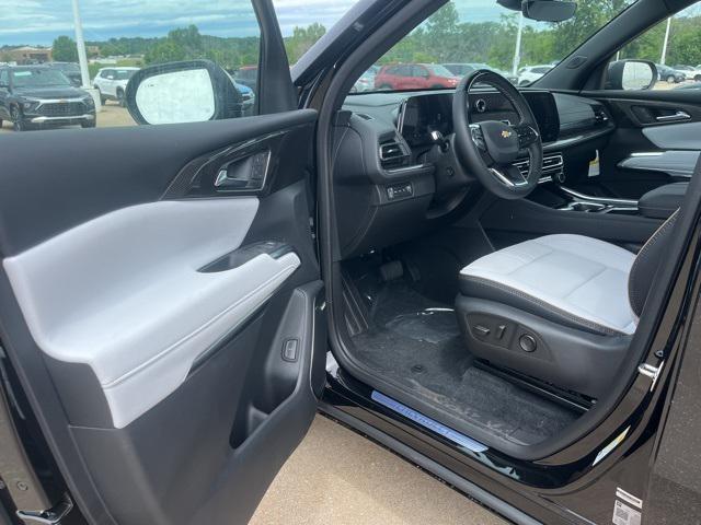 new 2025 Chevrolet Traverse car, priced at $58,085