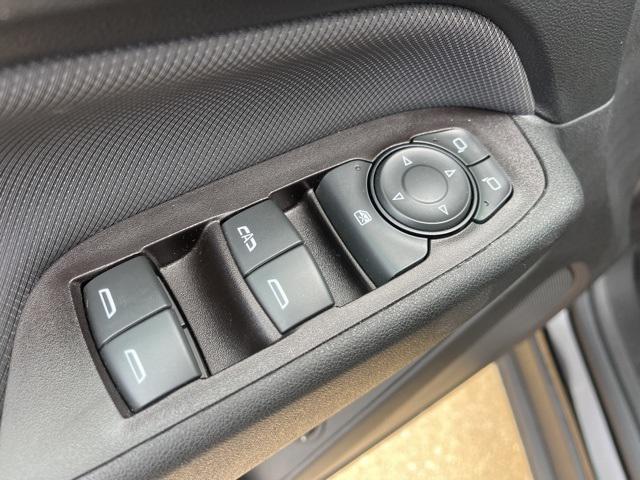 used 2022 Chevrolet Equinox car, priced at $25,689