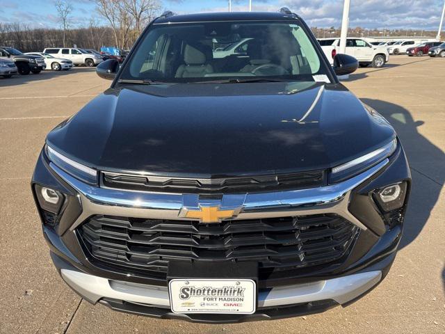 new 2025 Chevrolet TrailBlazer car, priced at $27,465