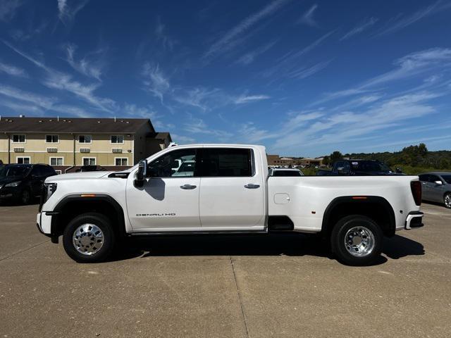 new 2025 GMC Sierra 3500 car, priced at $99,208