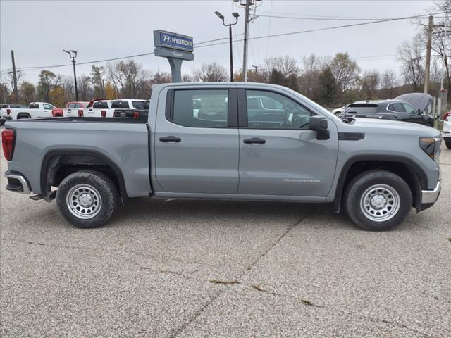 new 2024 GMC Sierra 1500 car, priced at $41,495