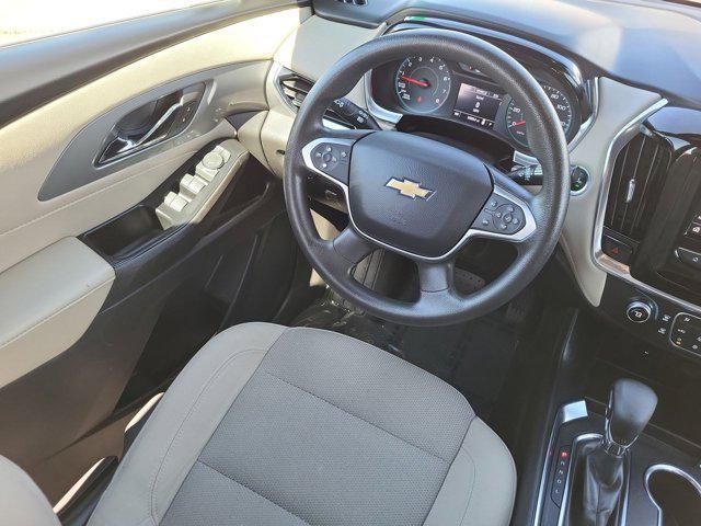 used 2023 Chevrolet Traverse car, priced at $19,281