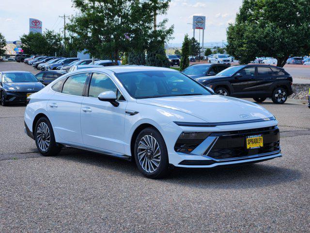 new 2025 Hyundai Sonata Hybrid car, priced at $31,473