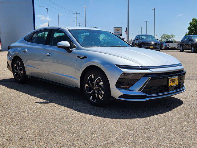 new 2025 Hyundai Sonata car, priced at $31,290