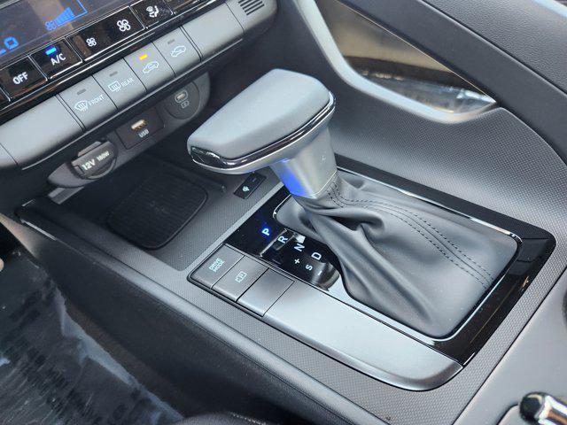 new 2025 Hyundai Elantra car, priced at $25,070