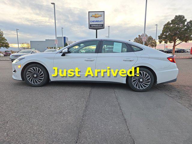 used 2022 Hyundai Sonata Hybrid car, priced at $23,681