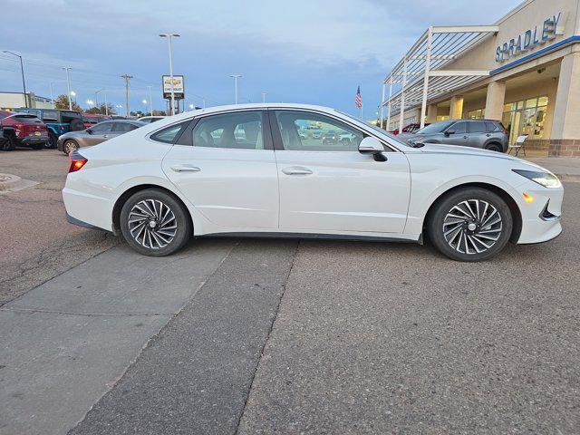 used 2022 Hyundai Sonata Hybrid car, priced at $23,681