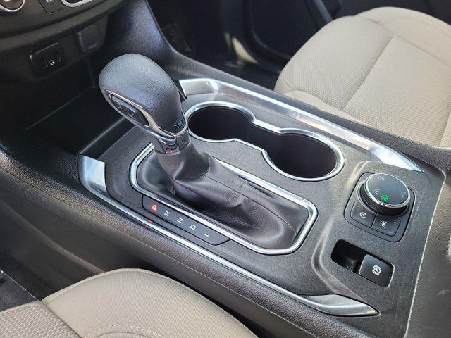 used 2023 Chevrolet Traverse car, priced at $19,281