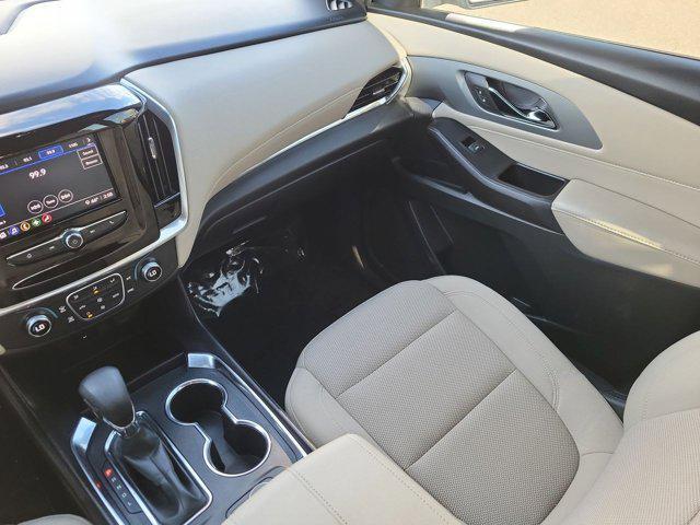 used 2023 Chevrolet Traverse car, priced at $19,281