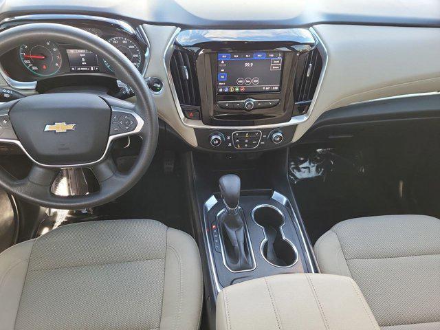 used 2023 Chevrolet Traverse car, priced at $19,281