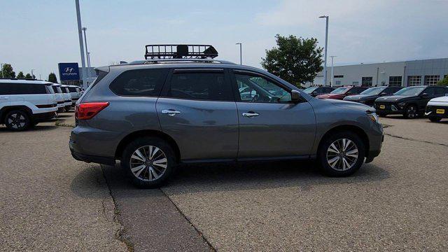 used 2020 Nissan Pathfinder car, priced at $17,281