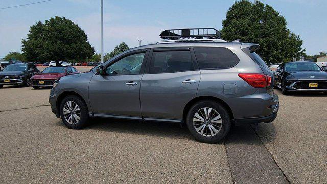 used 2020 Nissan Pathfinder car, priced at $17,281
