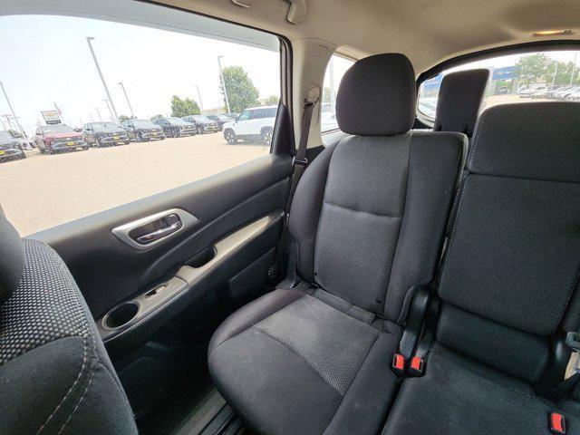 used 2020 Nissan Pathfinder car, priced at $17,281