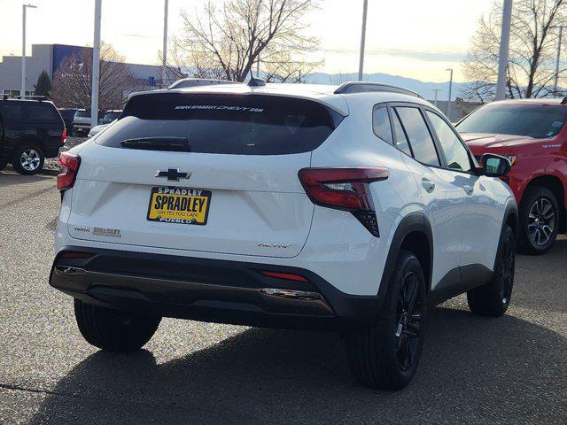 new 2025 Chevrolet Trax car, priced at $27,684