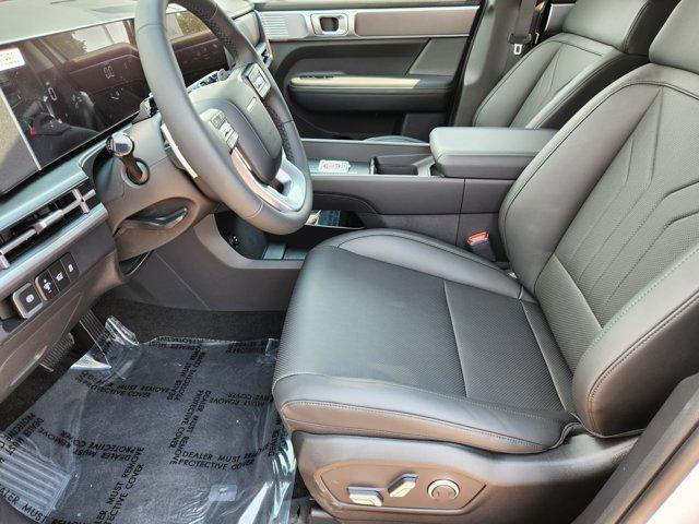 new 2025 Hyundai Santa Fe car, priced at $39,789