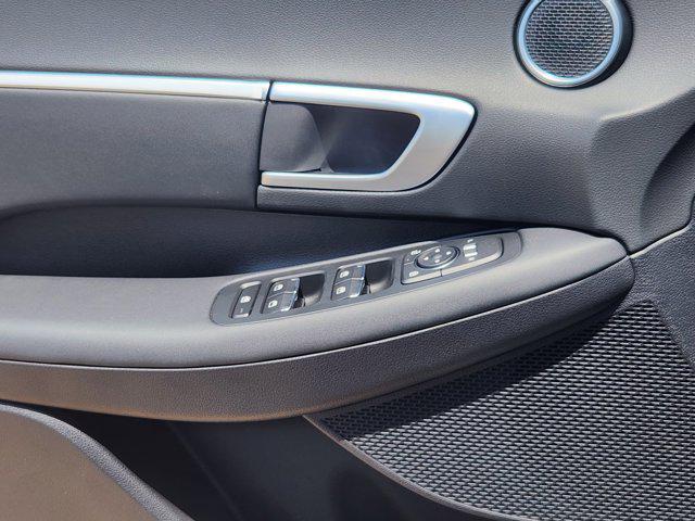 new 2025 Hyundai Sonata car, priced at $29,386