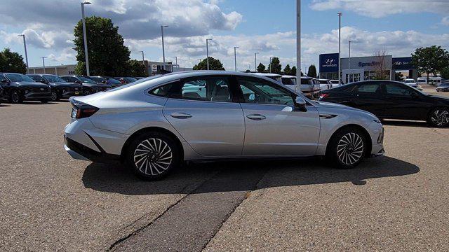 used 2024 Hyundai Sonata Hybrid car, priced at $36,910
