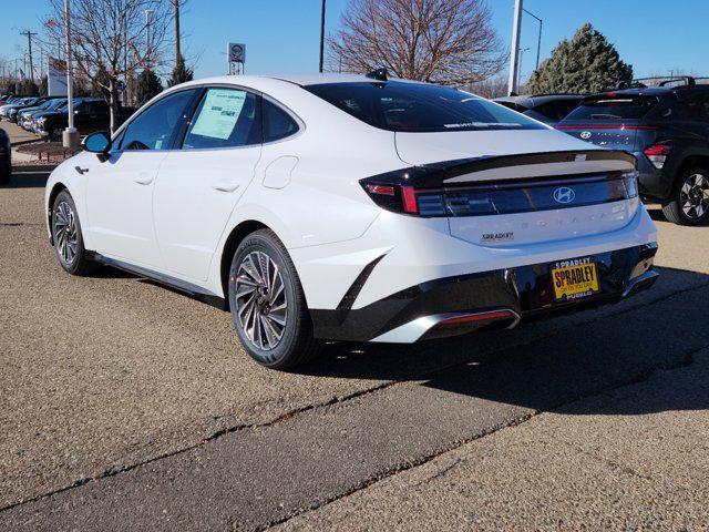 new 2025 Hyundai Elantra car, priced at $29,235