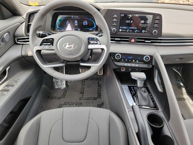 new 2025 Hyundai Elantra car, priced at $22,016