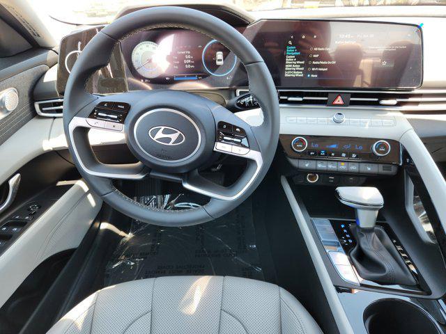 new 2025 Hyundai Elantra car, priced at $24,646