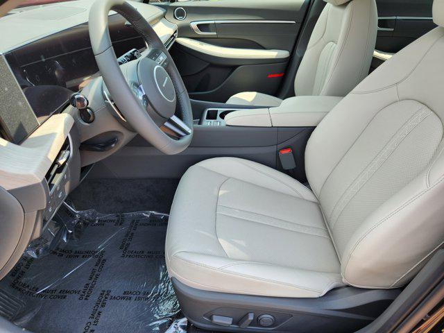new 2025 Hyundai Sonata Hybrid car, priced at $37,051