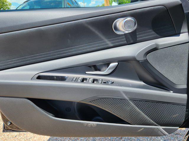 new 2025 Hyundai ELANTRA HEV car, priced at $27,235
